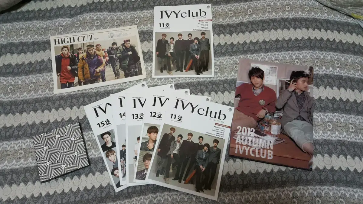 We are selling Exo addiction Polaroid, Ivy Club booklet clear file, and Mini High Cut!