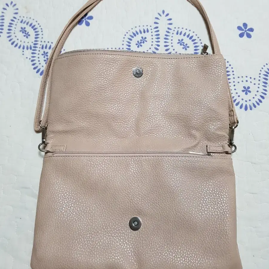 Leshop  bag