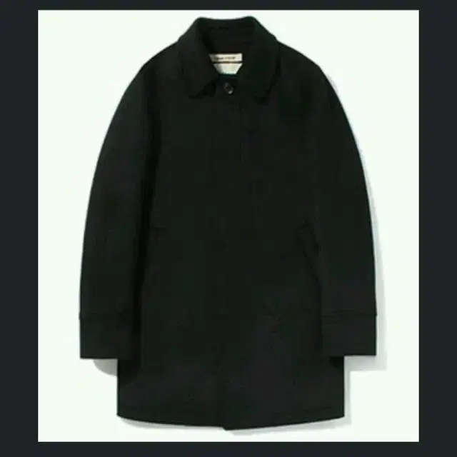 VivaStudio single coat in size M!!!