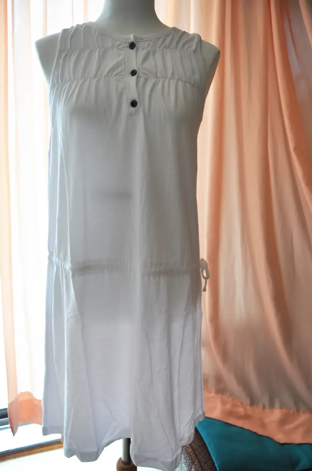 [66] (66, NEW) WHITE COTTON ONEPIECE