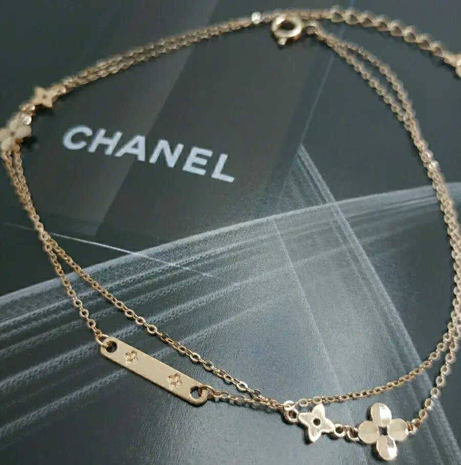 14k min_lewmin anklets