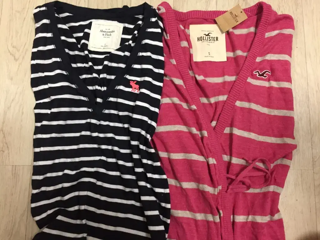 Abe Crombie Striped Short Sleeve / Hollister yeoreum Cardigan