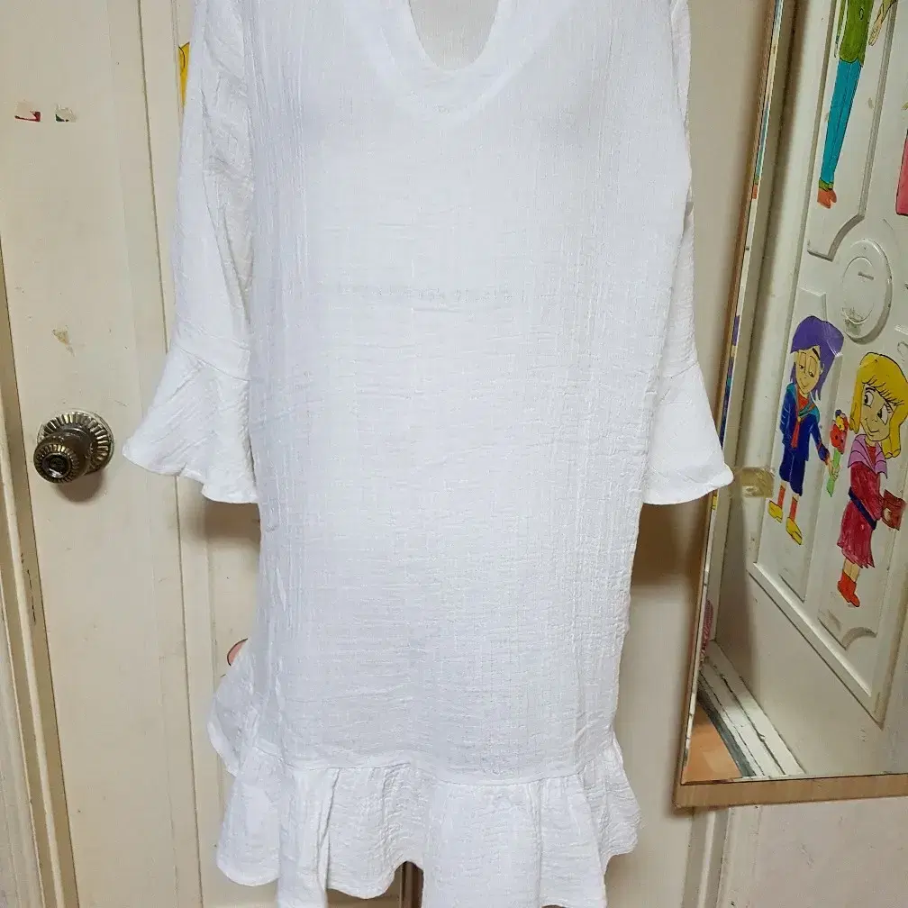 [FREE] 7Busy Shoulder Nuffle White ONEPIECE *PRICE DOWN