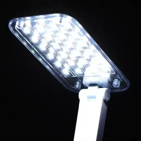 충전식 탁상용 led 램프