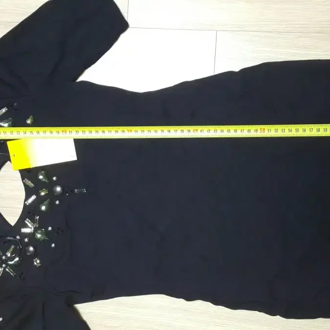 [S] h&m 큐빅 보석 백오픈 원피스 미니 드레스