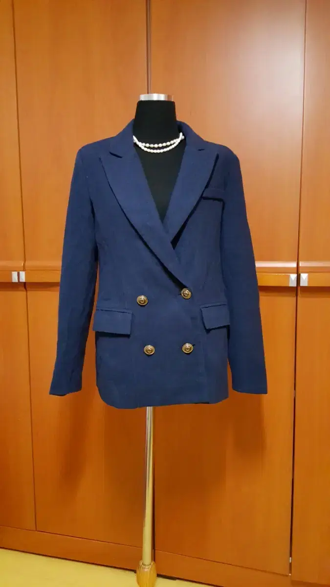 [55] Branded Women's Jacket