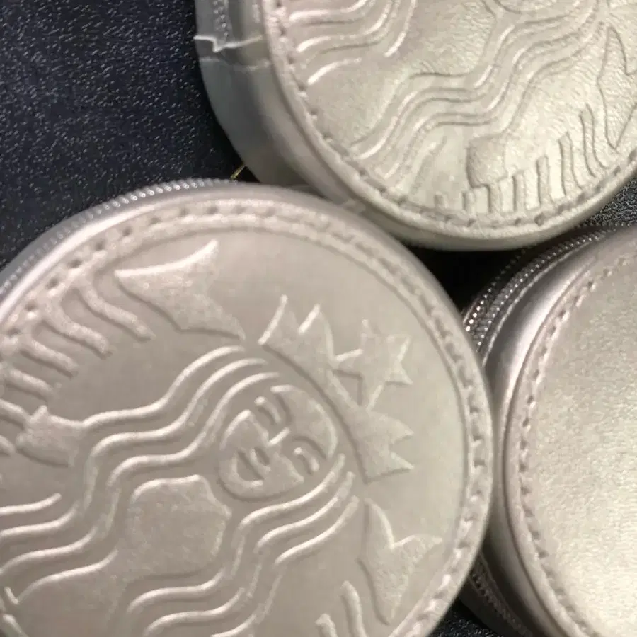 스타벅스 코인 지갑 MD 상품 한정판 3개 1만원 on Bunjang Global Site.