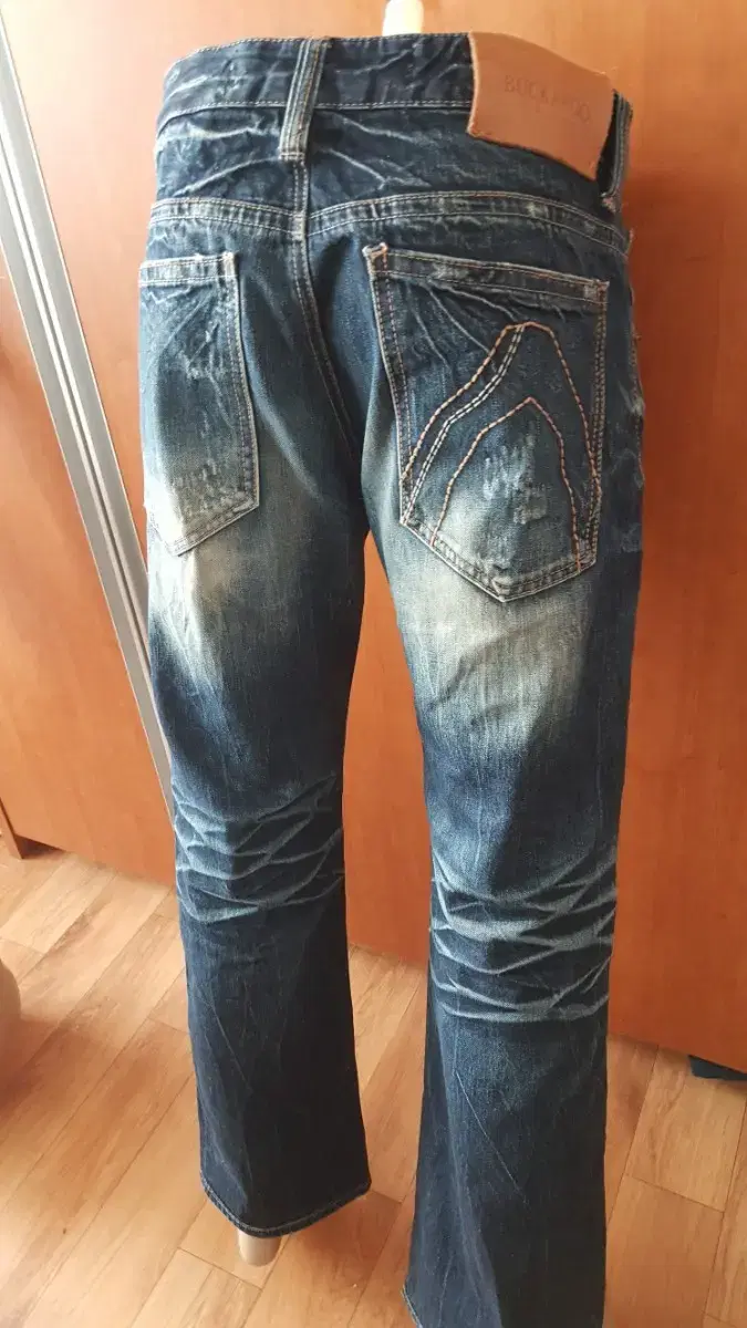 [34] BUCKAROO Men's jeans by BUCKAROO Size 34 inches.