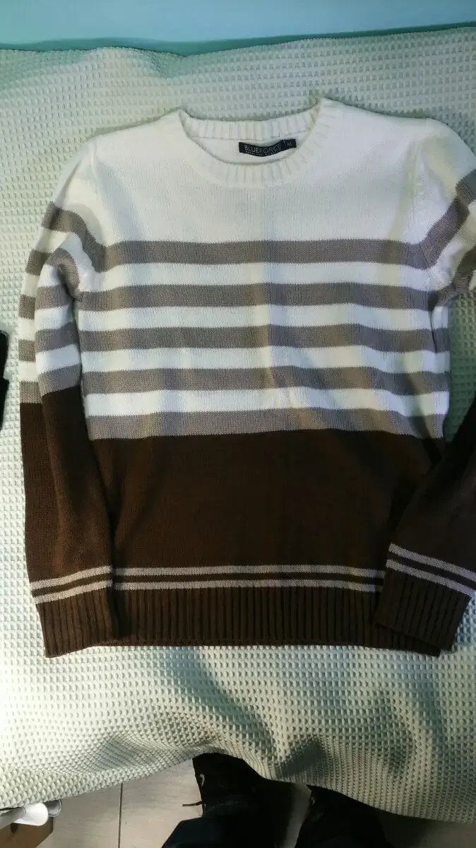 [Today's Pick] STRIPE Round Neck Knit IVORY/BROWN