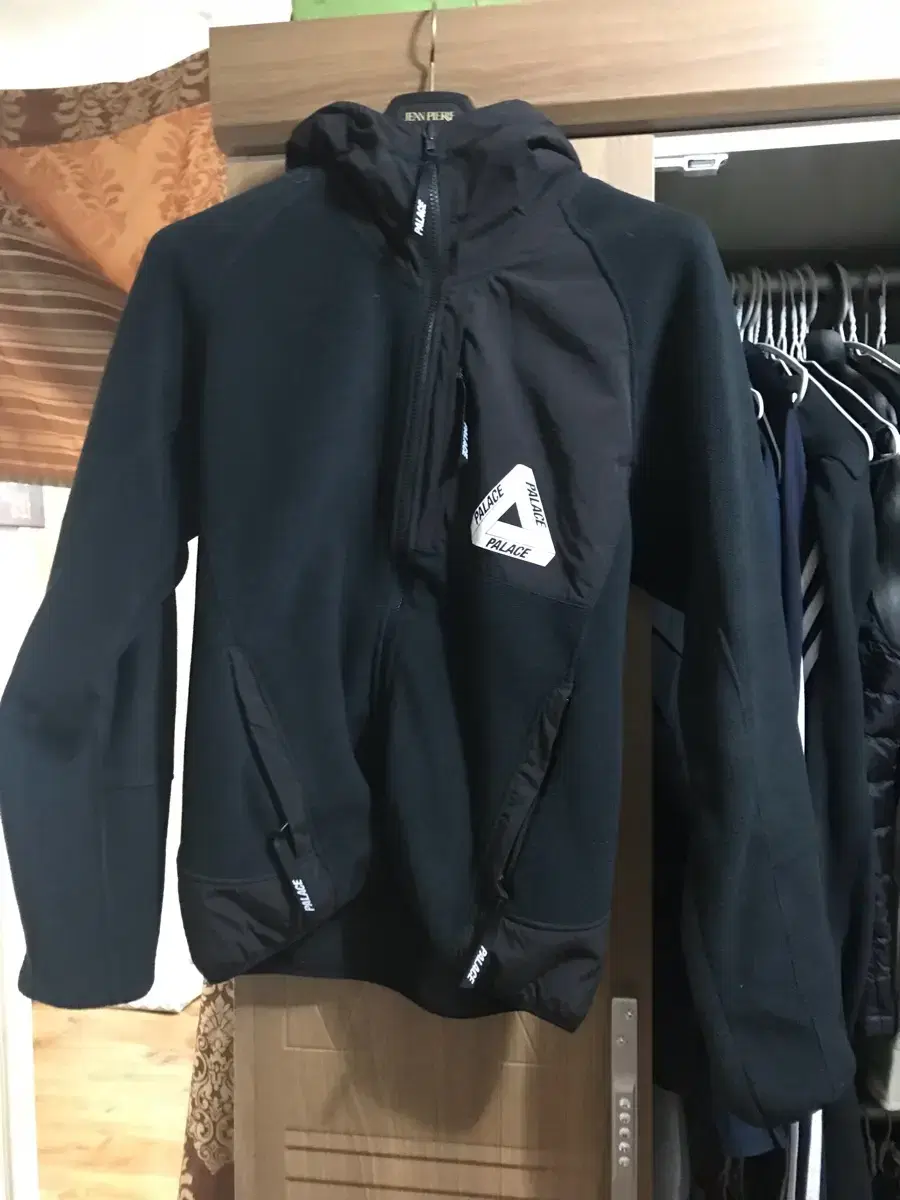 Palace Fleece