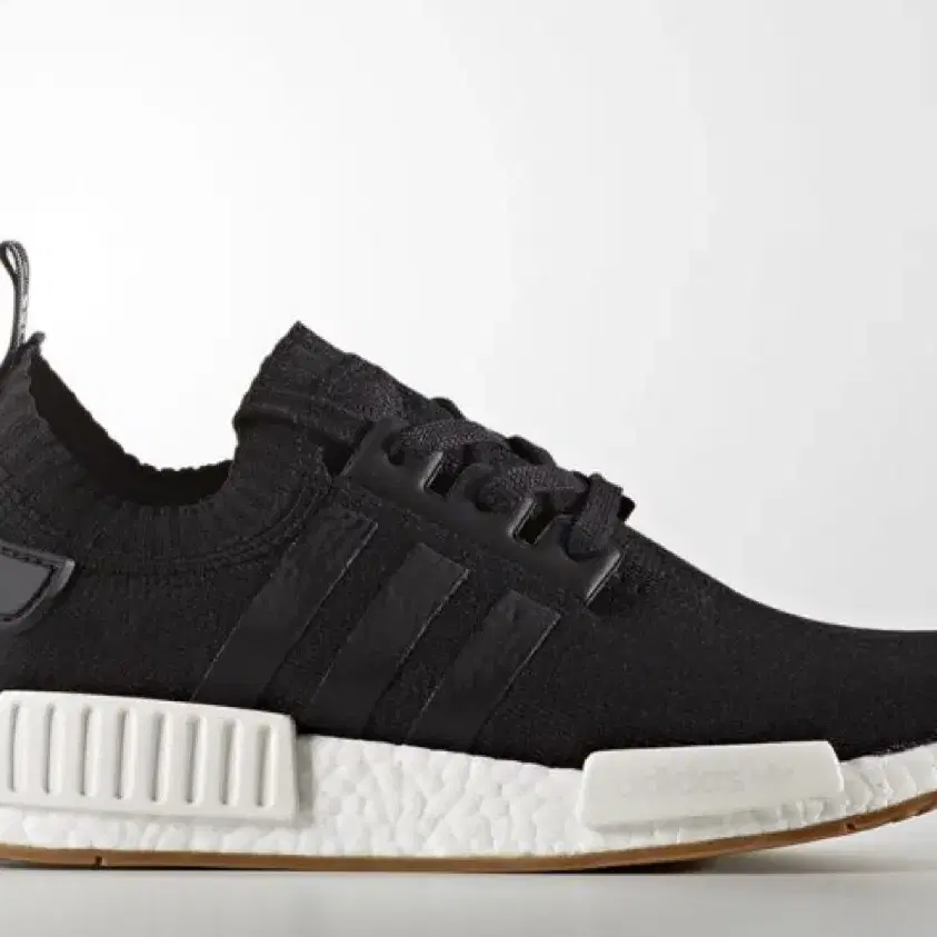 아디다스 NMD R1 검정 고무 아웃솔 Black Gum Sole