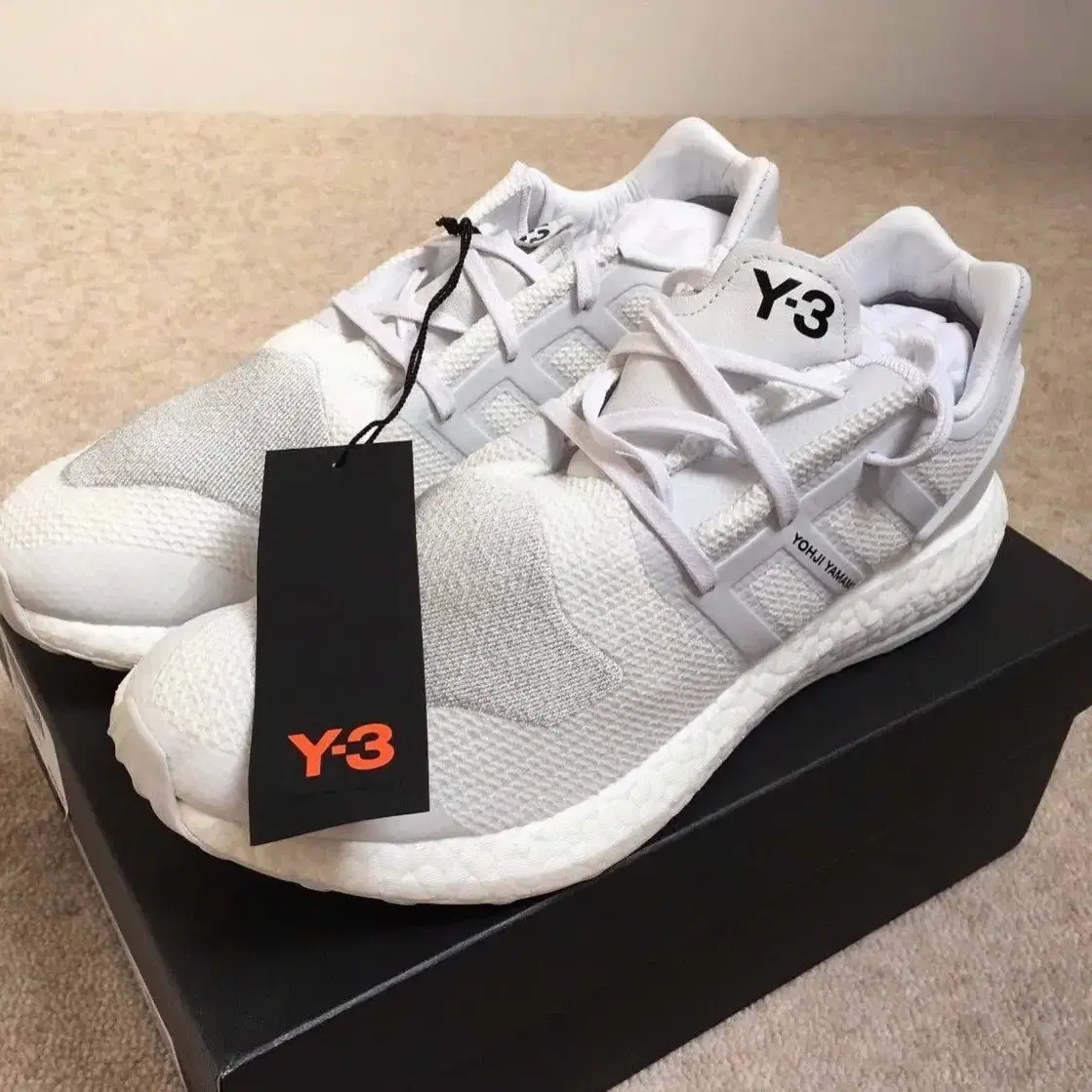 Y-3 퓨어 부스트 트리플 화이트 Pure Boost Triple Whi