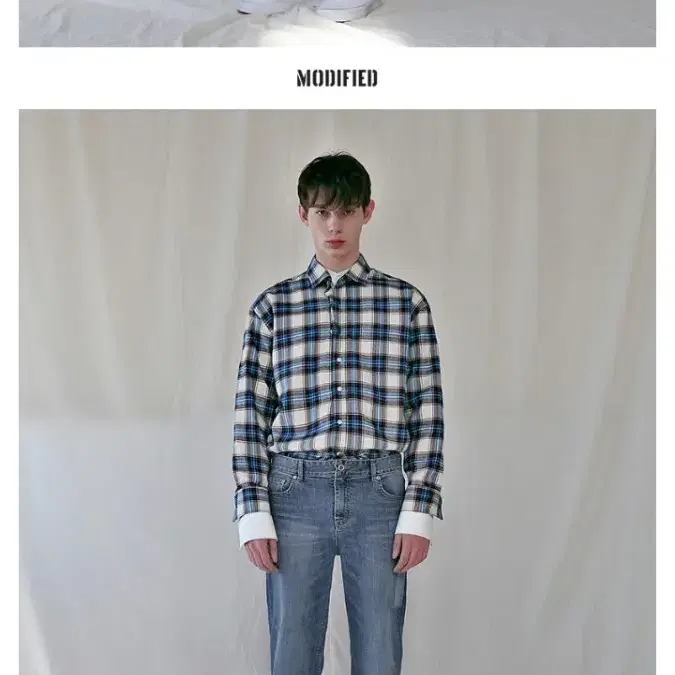 [L] *세일*모디파이드 line blue cutted crop jeans