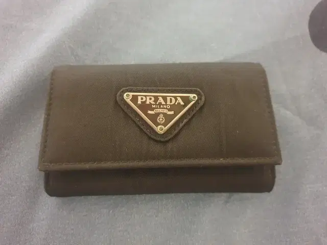 PRADA  프라다 정품 키 지갑 홀더(스쿠터,오토바이)