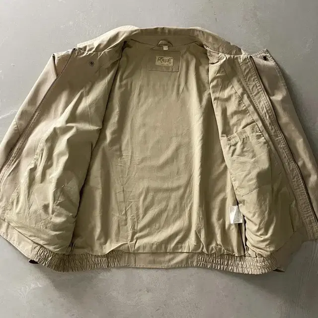 vintage Rage detail short jacket 숏자켓 베이지