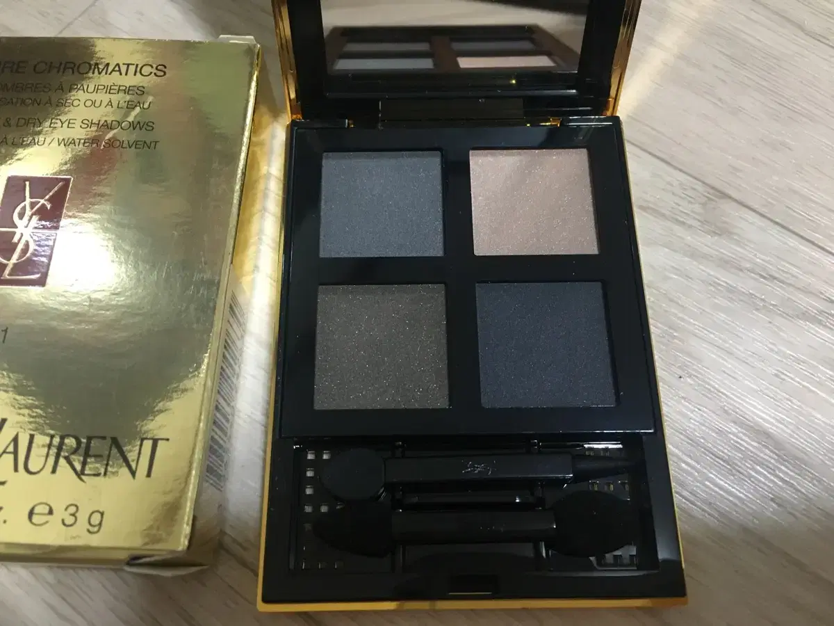 YSL Pour Chromatiques 11 New Products for Sale