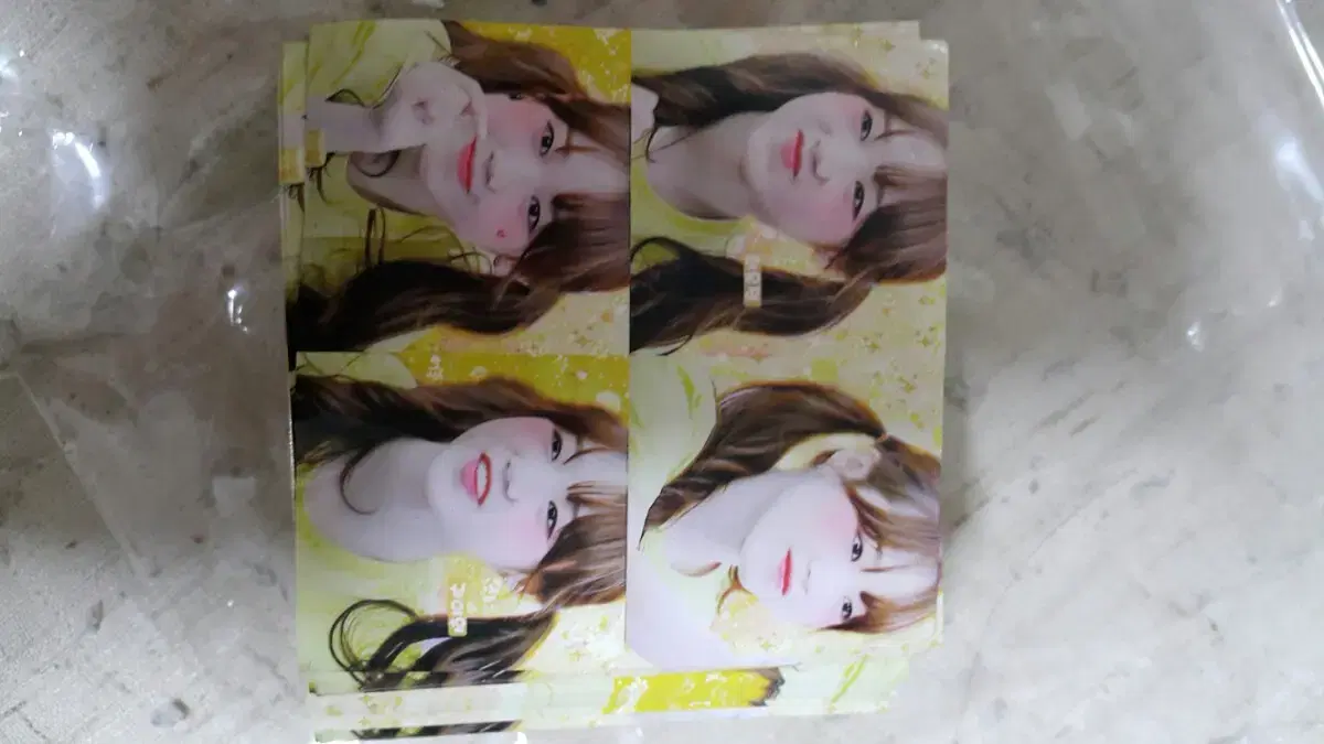 Yujeong "Cute" 4-cut stickers