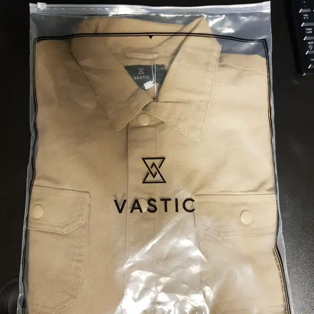 VASTIC 바스틱 코튼 멀티 셔츠자켓