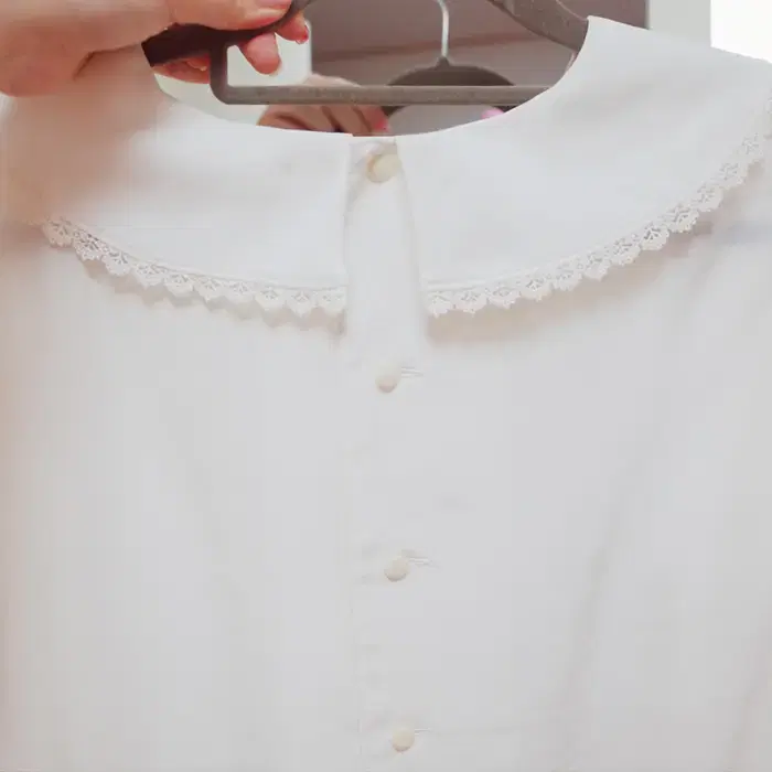 vintage collar blouse