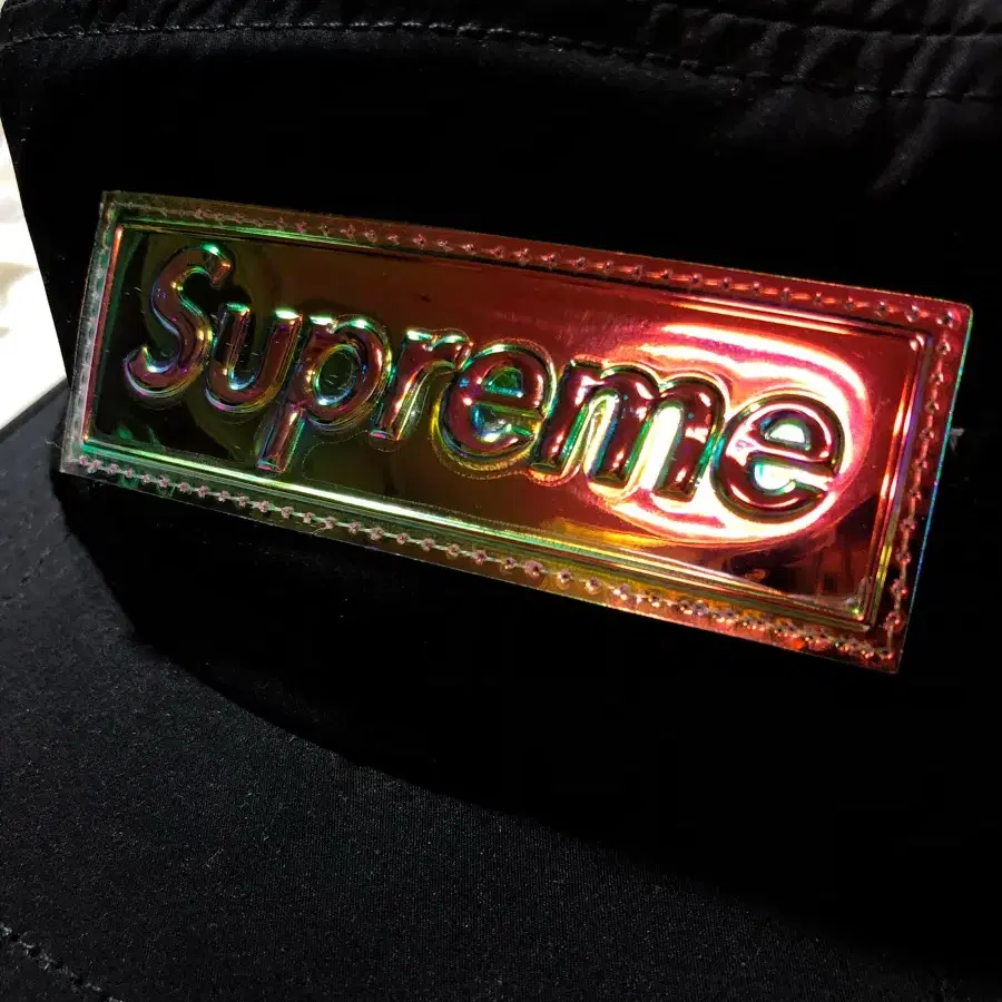 supreme hologram camp cap 슈프림홀로그램캠프캡