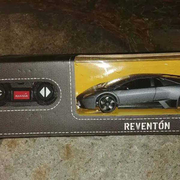 RC카 REVENTON