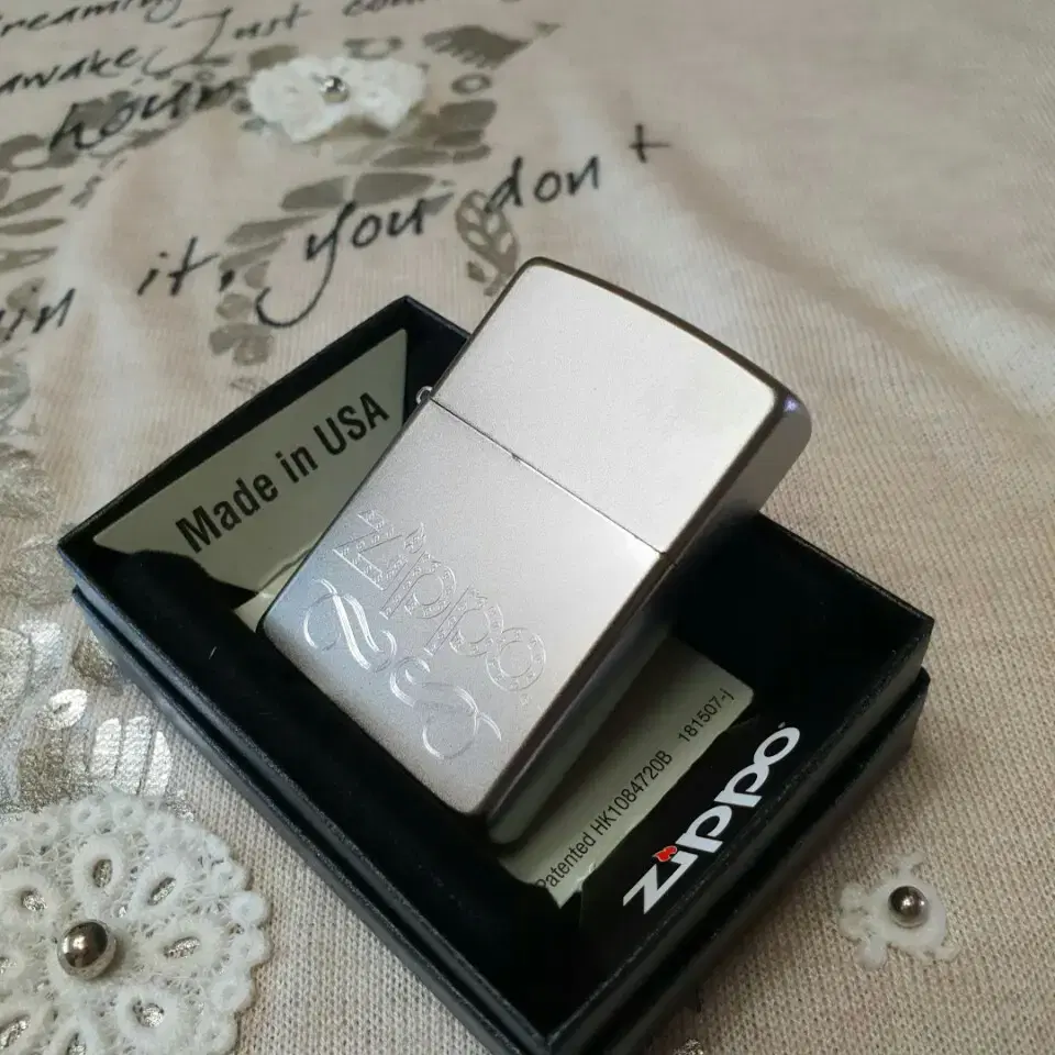 정품 24335 ZIPPO SCROLL 미개봉 새 지포라이터