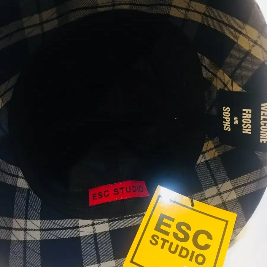 esc studio 체크 버킷햇