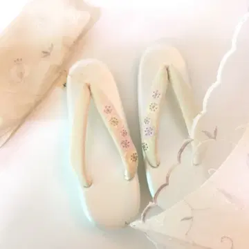 일본전통신발,수놓은 양산 | 브랜드 중고거래 플랫폼, 번개장터