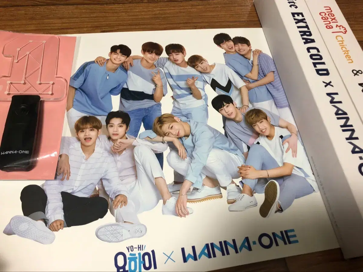 Wanna One Poster + Lightstick