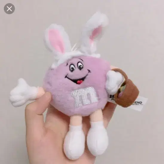 m&m 이스터버니 인형