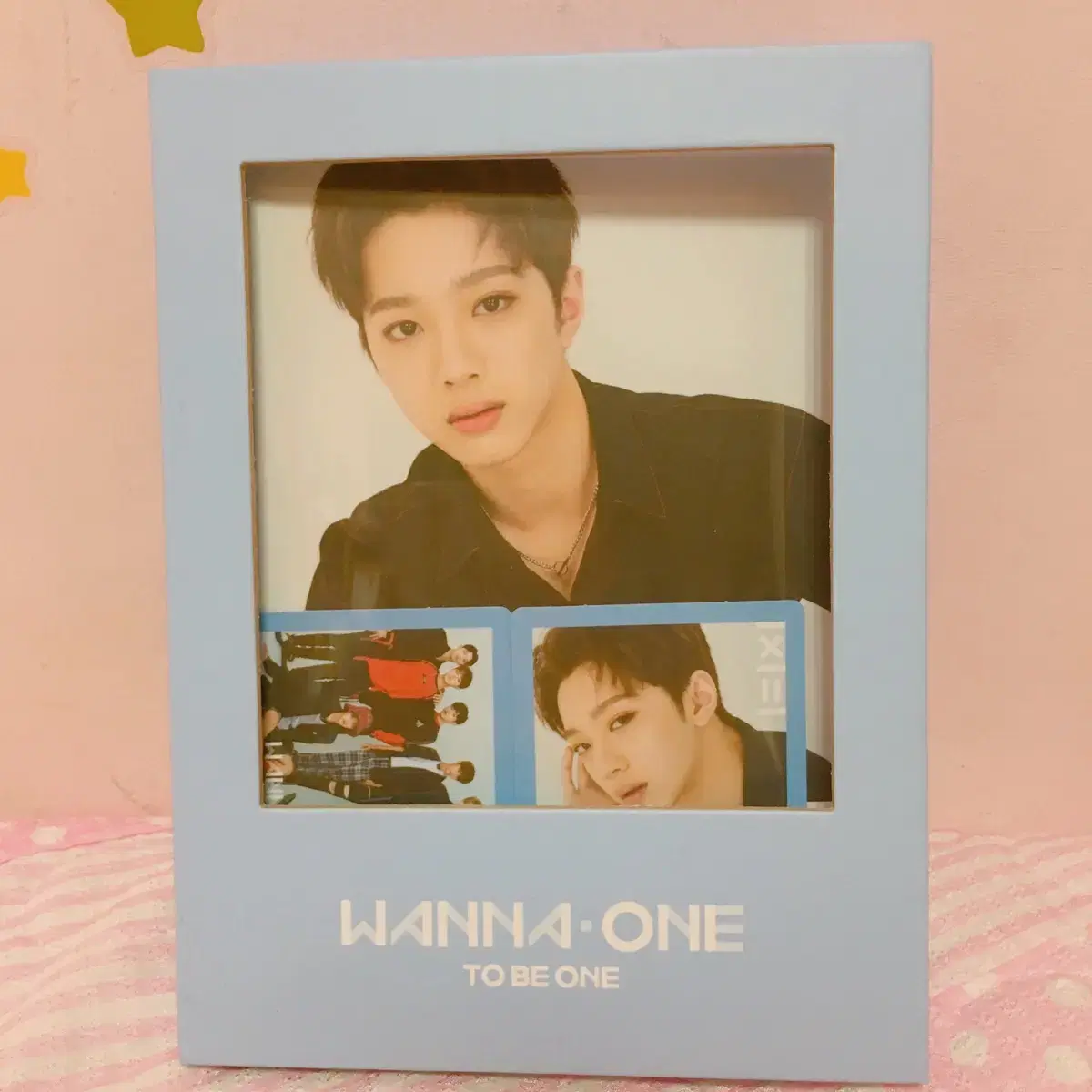 라이관린 워너원 데뷔 앨범 판매