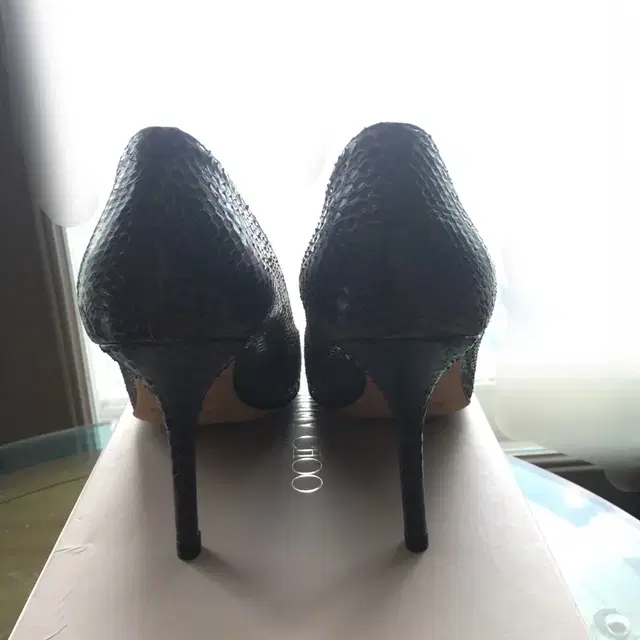 지미추 Jimmy Choo 펌프스 (size 37.5)