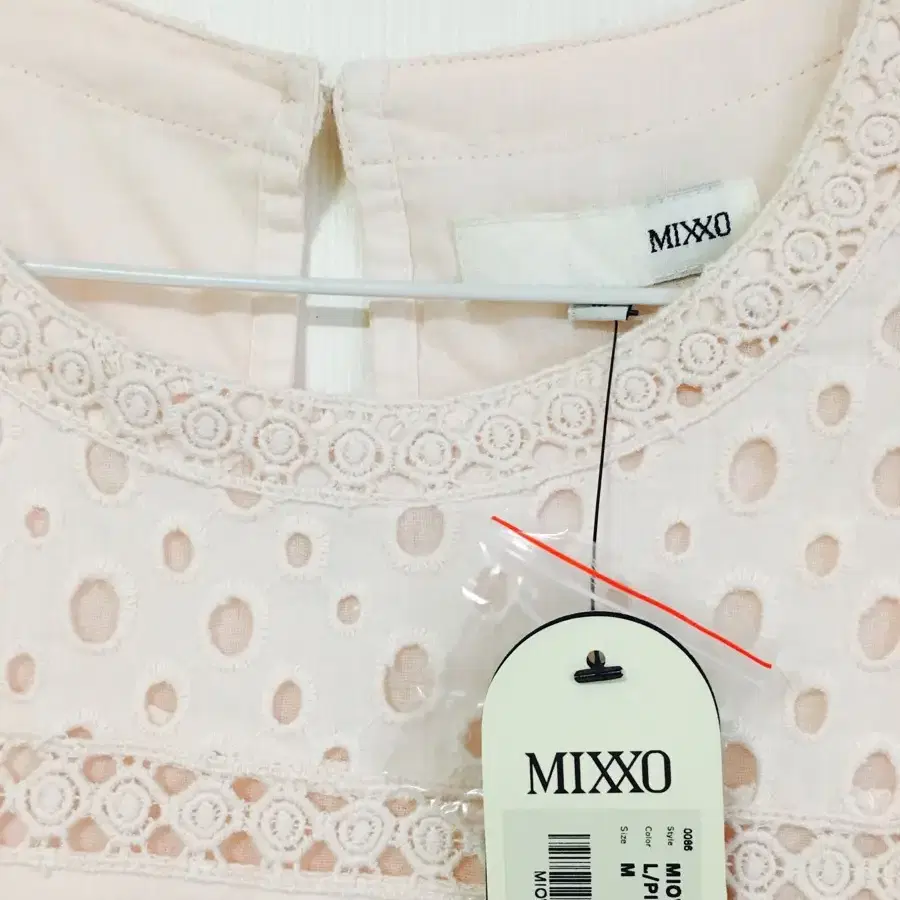 MIXXO 핑크 크로셰 레이스 원피스