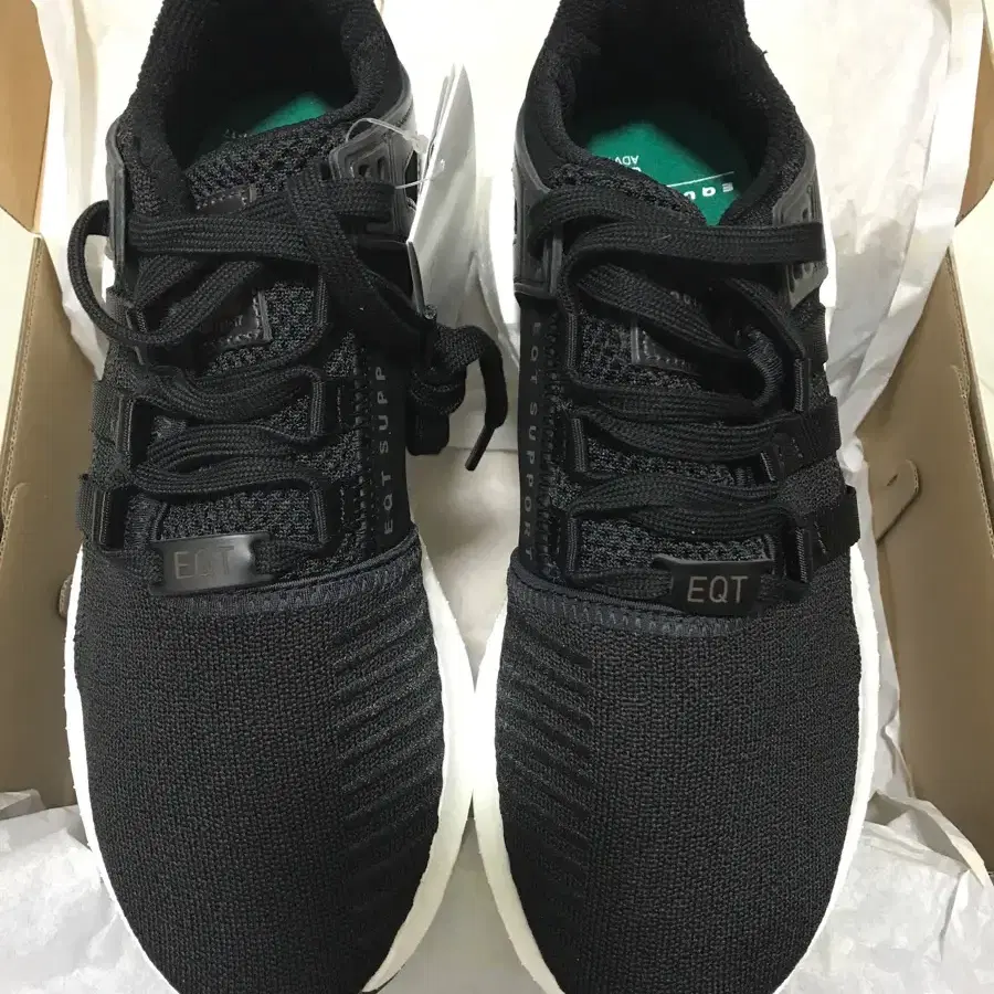 아디다스 EQT Support 93/17 블랙화이트