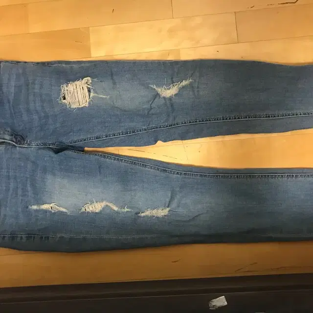 TBJ Jeans 테이퍼드 핏 찢청