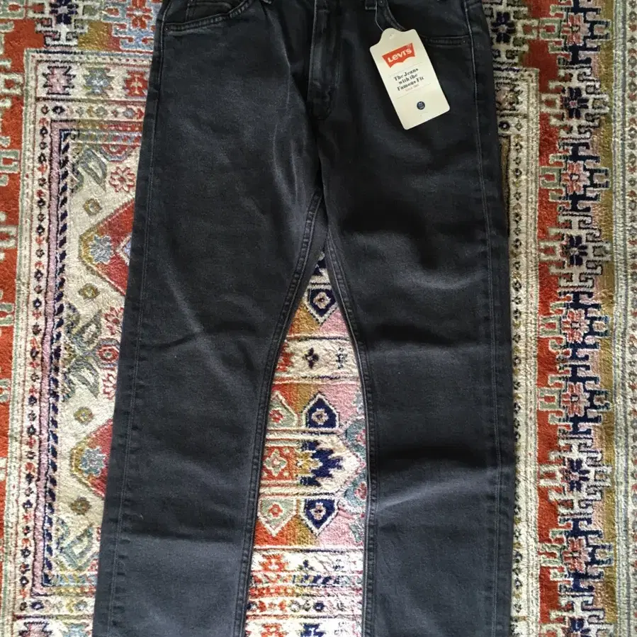 LIVI’S 505 cropped jeans