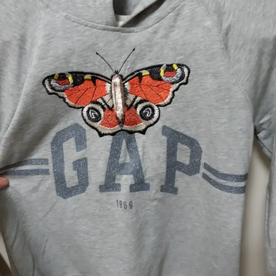 GAP KIDS 후드티 . 18fw 미국