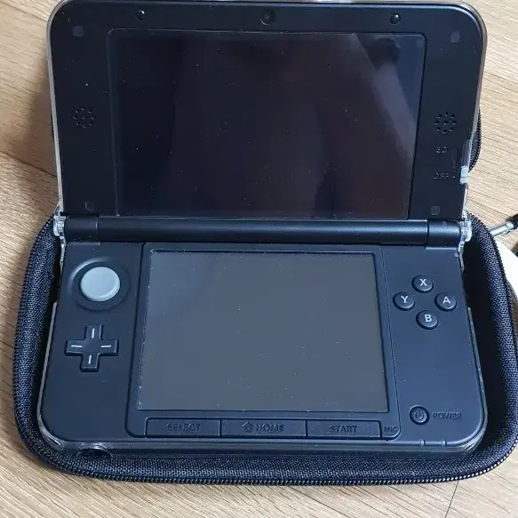 닌텐도 3ds xl  19만원에 택포드려요