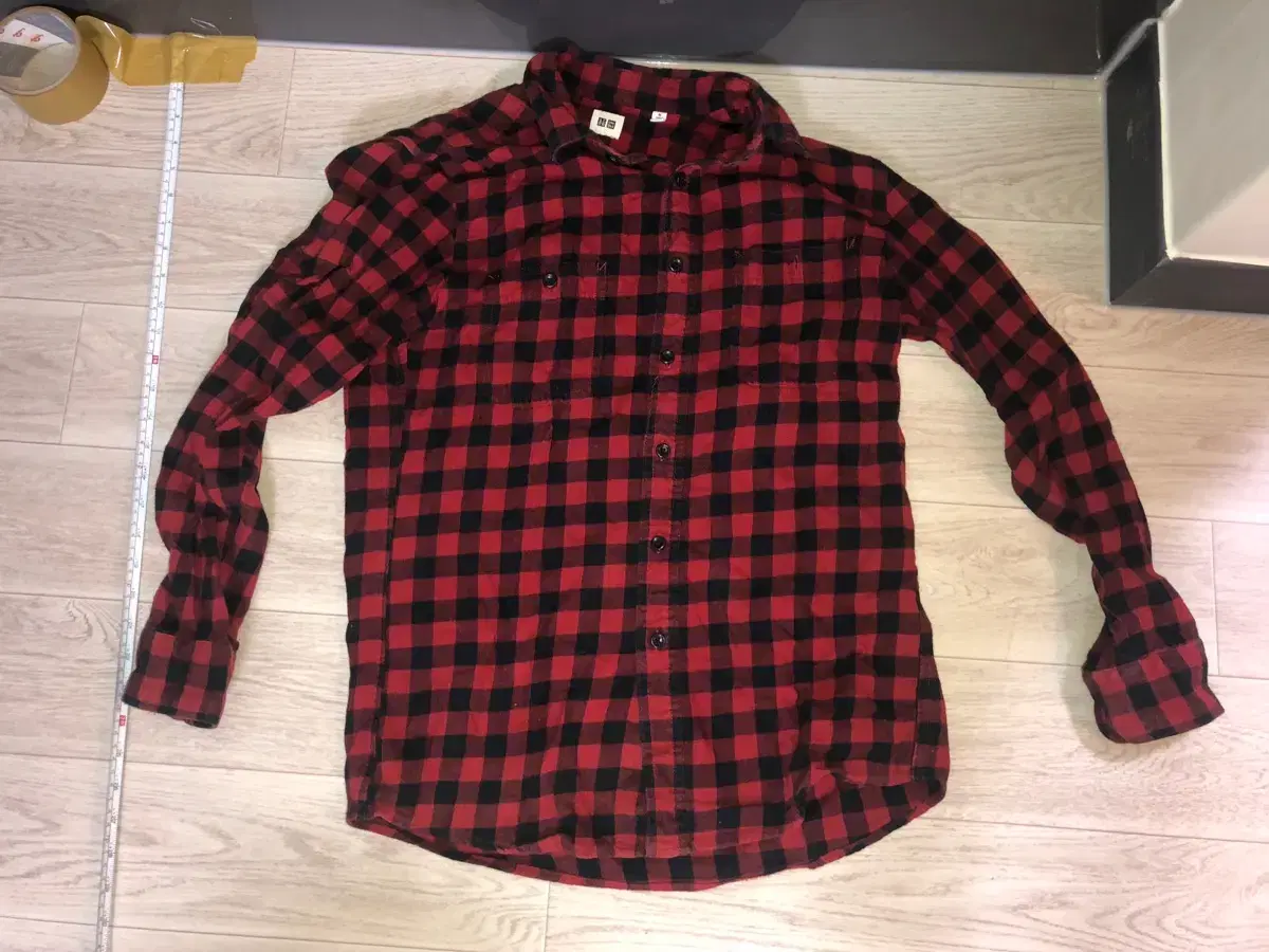 Uniqlo Check Shirt M