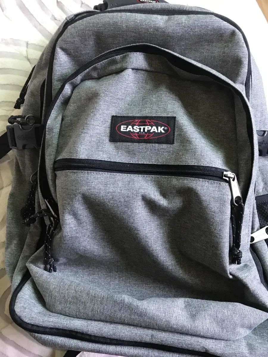 Eastpak 백팩