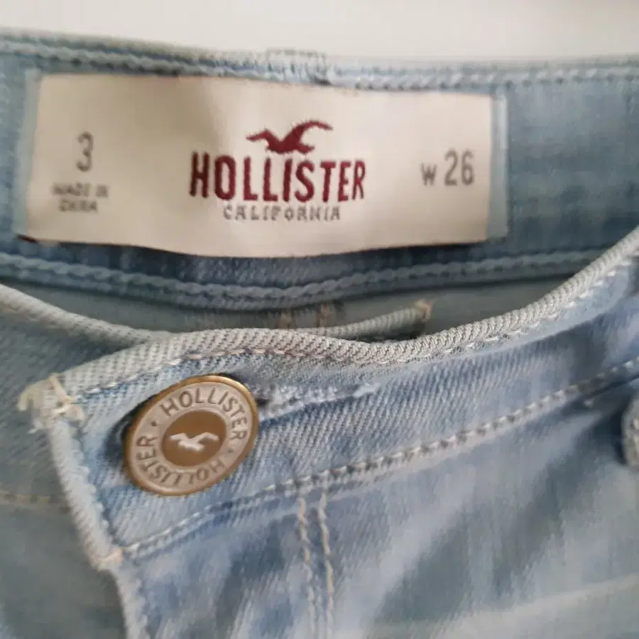 HOLLISTER 청반바지