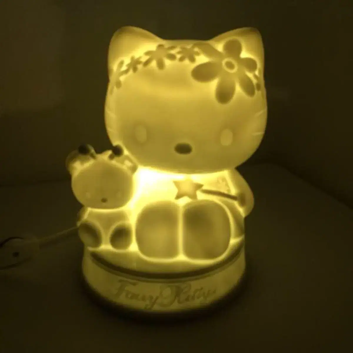 Hello Kitty Tiny Doggie Room Lamp