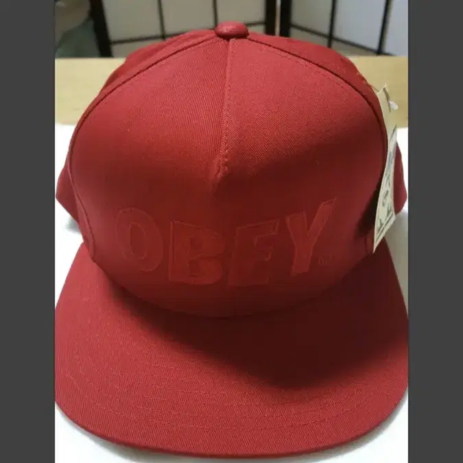 오베이 obey 스냅백 새제품