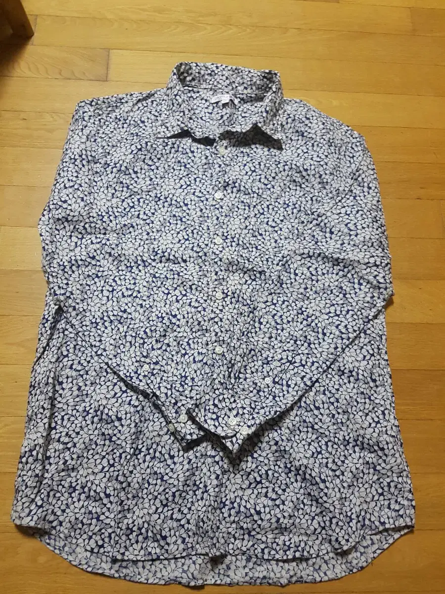 [XL] UNIQLO shirt men's short sleeve