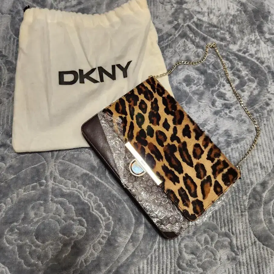 DKNY클러치,DKNY숄더백,DKNY체인백,DKNY송치백(교신X)