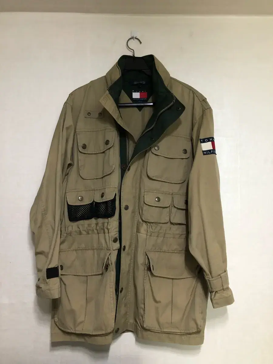 (100-105) Genuine Tommy Hilfiger Safari Yasang Jacket