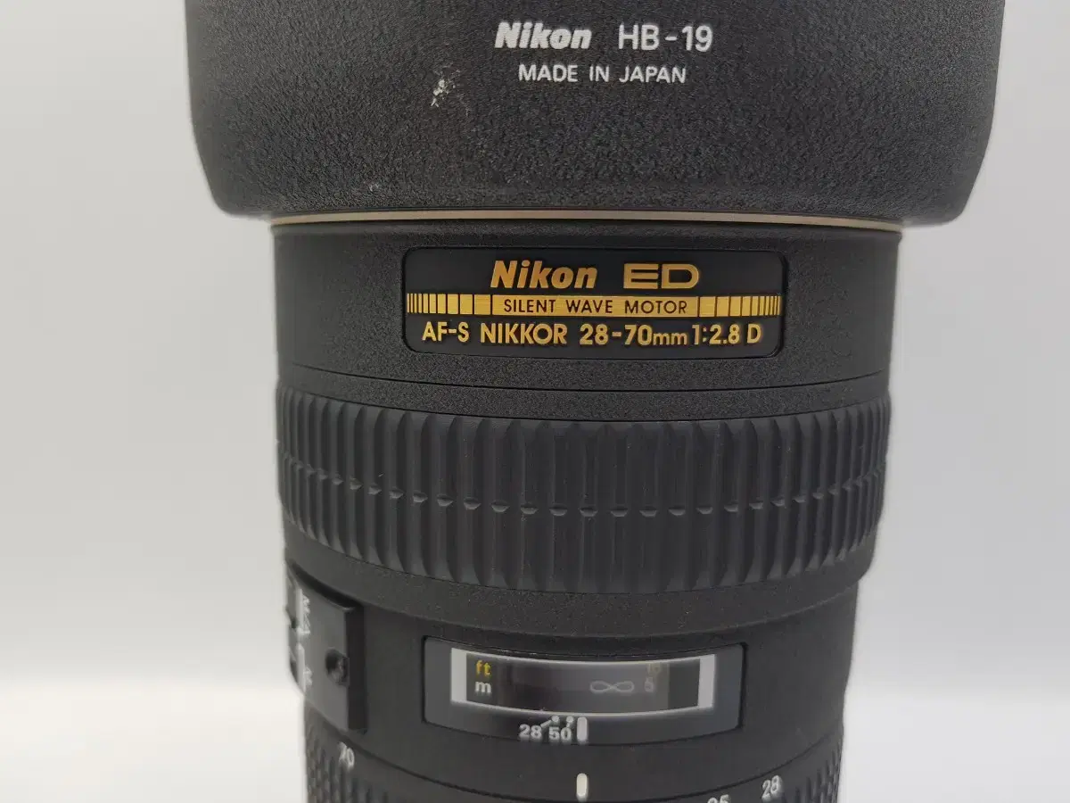 Nikon AF-S. 28-70mm f2.8 Genuine Used