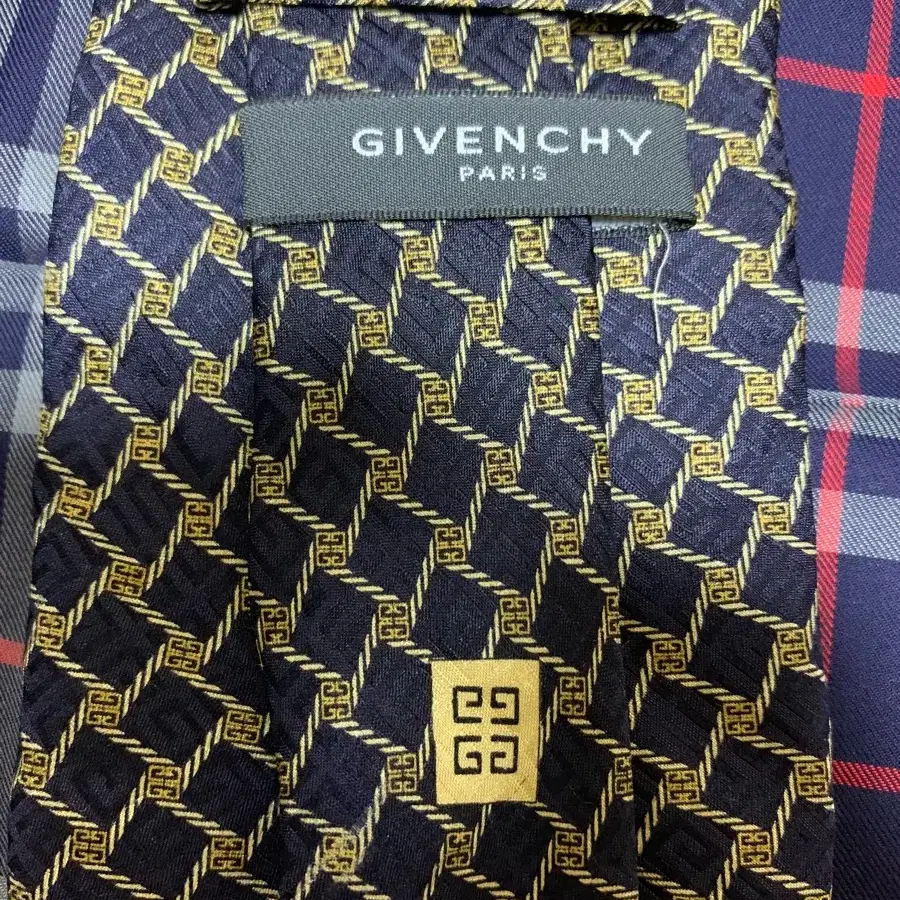 givenchy 지방시 넥타이