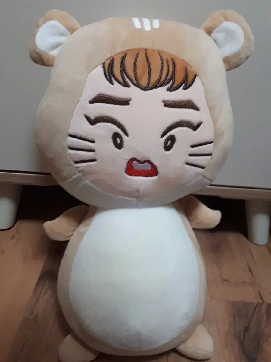 Exo xiumin large ham chichu wts