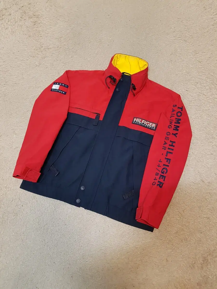 M to L Tommy Hilfiger Old School Windbreaker